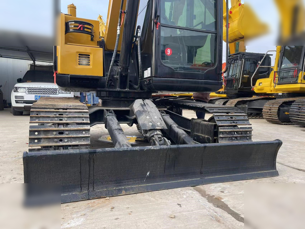 SANY SY75C - Excavadora de cadenas: foto 3 SANY SY75C - Excavadora de cadenas: foto 3