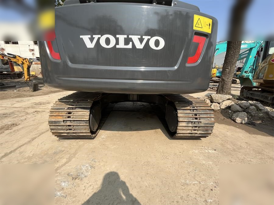 VOLVO EC140DL - Excavadora de cadenas: foto 4 VOLVO EC140DL - Excavadora de cadenas: foto 4