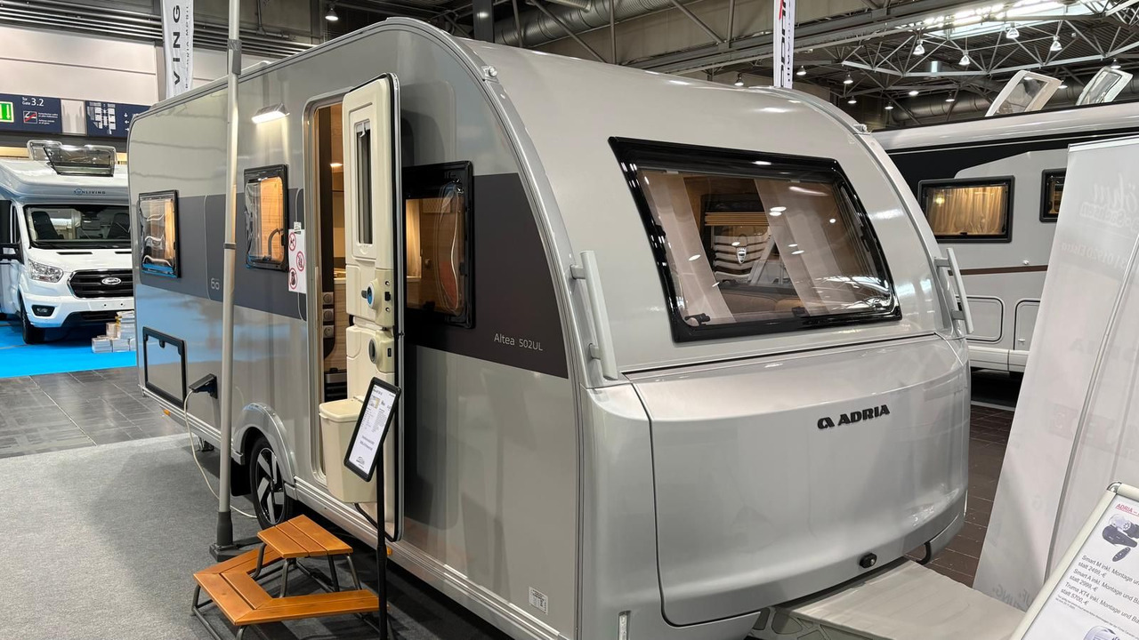 Adria Altea 60Y 502 UL*Fußboden-Temp*Eingangstür Fenst - Caravana: foto 2 Adria Altea 60Y 502 UL*Fußboden-Temp*Eingangstür Fenst - Caravana: foto 2