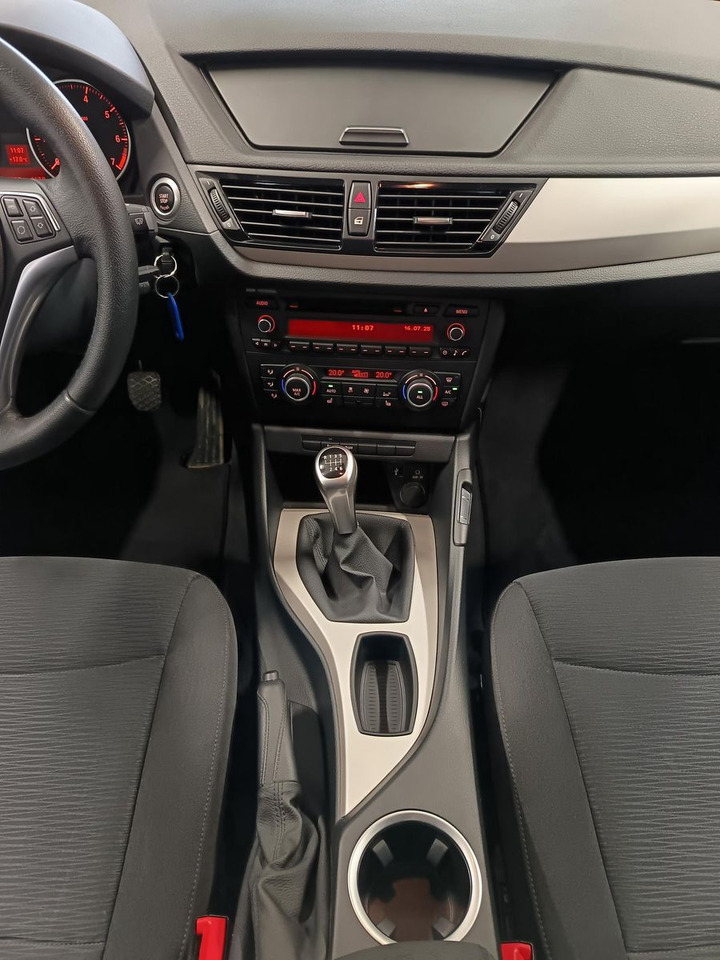 SUV/ Todoterreno BMW X1  sDrive 18i 110 kW*SITZHEIZUNG*KLIMAAUTOMATIK: foto 10