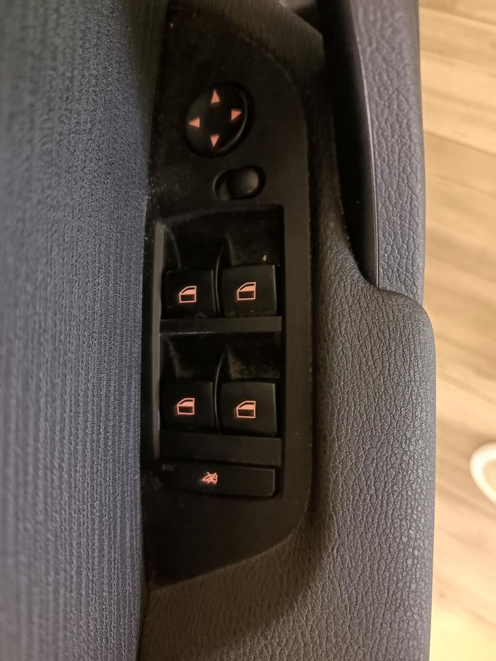 SUV/ Todoterreno BMW X1  sDrive 18i 110 kW*SITZHEIZUNG*KLIMAAUTOMATIK: foto 20