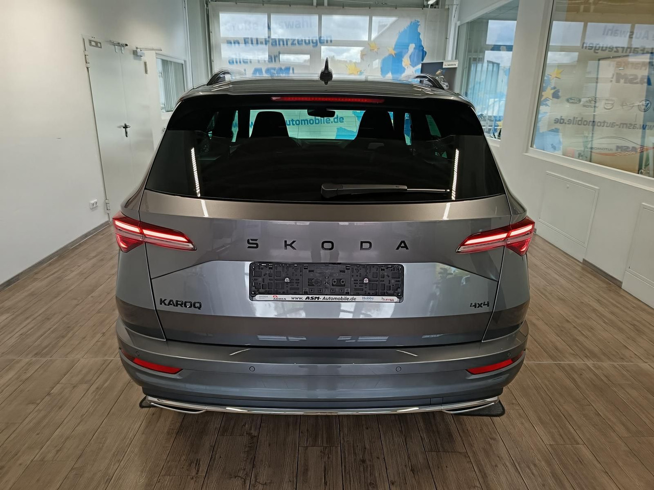 Skoda Karoq Sportline 2,0 TDI 4x4*AHK*PSD*STD.HZG*DCC* - SUV/ Todoterreno: foto 5 Skoda Karoq Sportline 2,0 TDI 4x4*AHK*PSD*STD.HZG*DCC* - SUV/ Todoterreno: foto 5