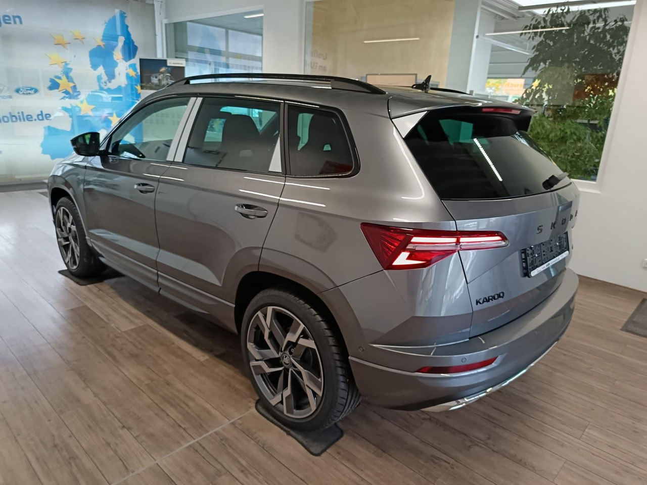 Skoda Karoq Sportline 2,0 TDI 4x4*AHK*PSD*STD.HZG*DCC* - SUV/ Todoterreno: foto 4 Skoda Karoq Sportline 2,0 TDI 4x4*AHK*PSD*STD.HZG*DCC* - SUV/ Todoterreno: foto 4