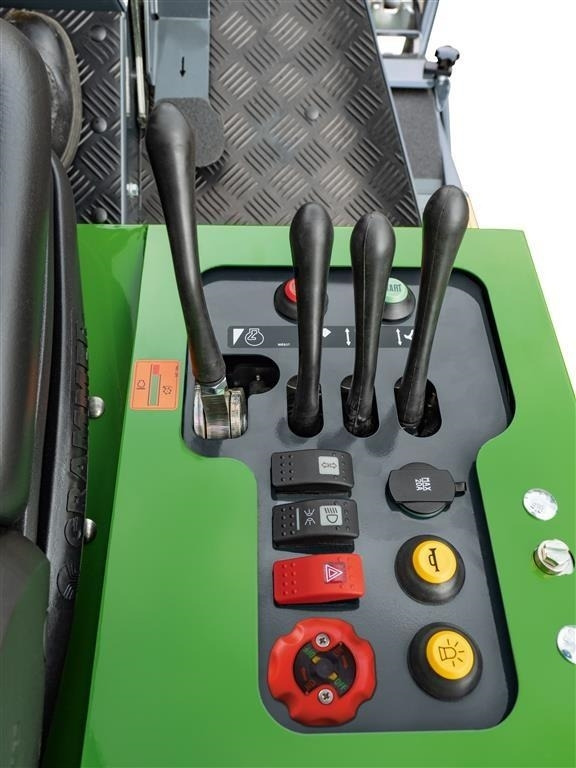 Amazone Profihopper 4WDi 1250 Smartline - Cortacésped: foto 2 Amazone Profihopper 4WDi 1250 Smartline - Cortacésped: foto 2