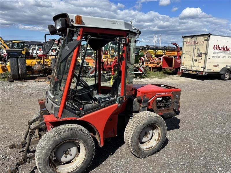 Tractor municipal Carraro 3800 HST Superpark: foto 12