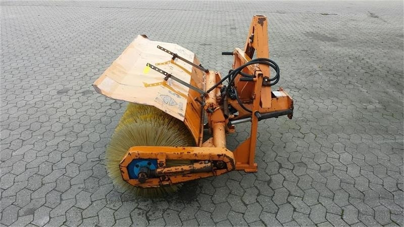 Epoke FS 3 17 - Barredora cucharón: foto 3 Epoke FS 3 17 - Barredora cucharón: foto 3