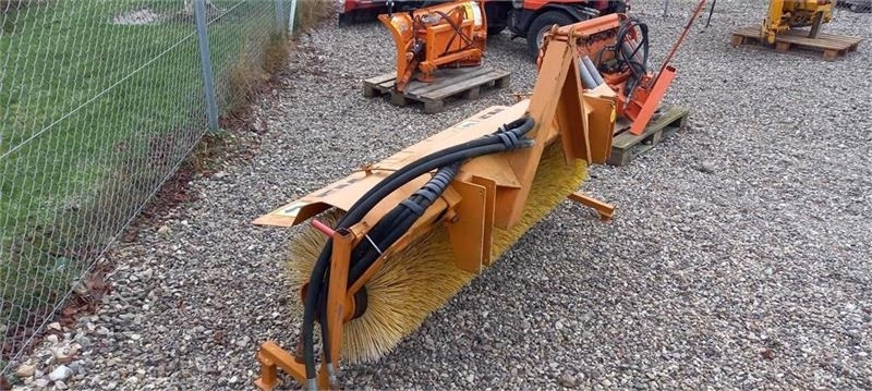 FM 180Cm Hydraulisk træk. - Barredora cucharón: foto 5 FM 180Cm Hydraulisk træk. - Barredora cucharón: foto 5