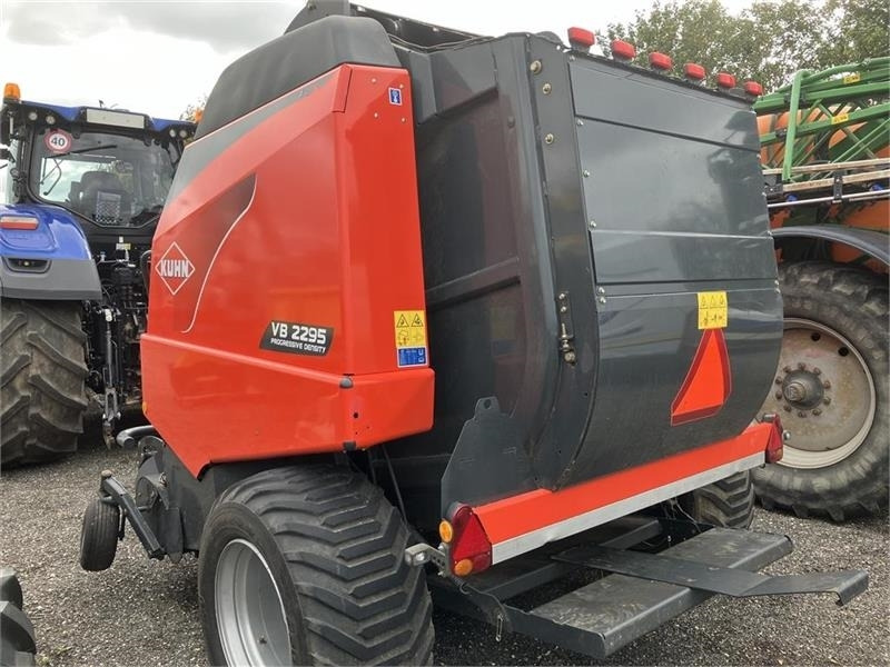 Kuhn VB 2295 - Rotoempacadora: foto 4 Kuhn VB 2295 - Rotoempacadora: foto 4