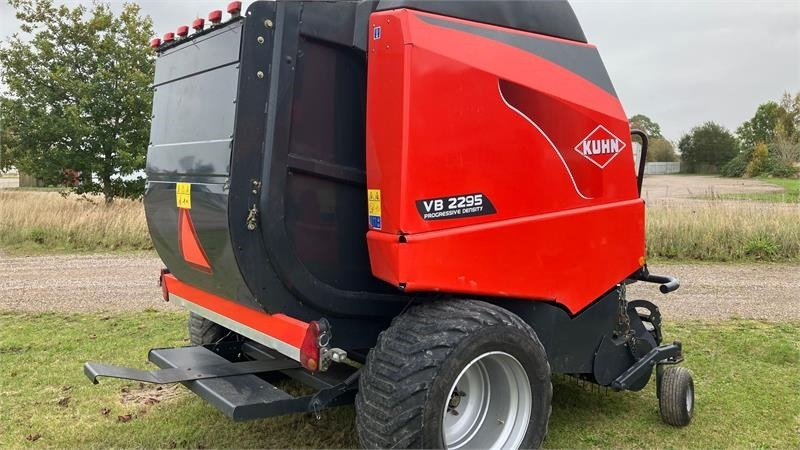 Kuhn VB 2295  - Rotoempacadora: foto 4 Kuhn VB 2295  - Rotoempacadora: foto 4