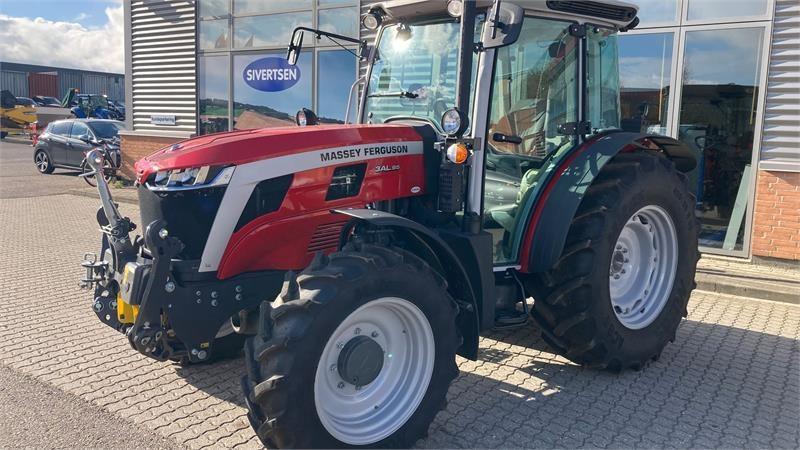 Massey Ferguson 3AL.95 Frontlift og PTO - Tractor: foto 1 Massey Ferguson 3AL.95 Frontlift og PTO - Tractor: foto 1