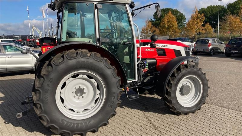 Massey Ferguson 3AL.95 Frontlift og PTO - Tractor: foto 5 Massey Ferguson 3AL.95 Frontlift og PTO - Tractor: foto 5