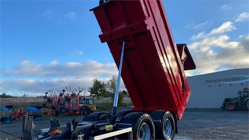 Metsjö MetaQ 60 - Remolque volquete agrícola: foto 1 Metsjö MetaQ 60 - Remolque volquete agrícola: foto 1