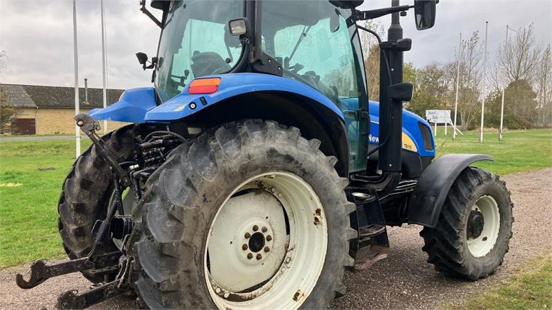 New Holland TS 115 A - Tractor: foto 4 New Holland TS 115 A - Tractor: foto 4
