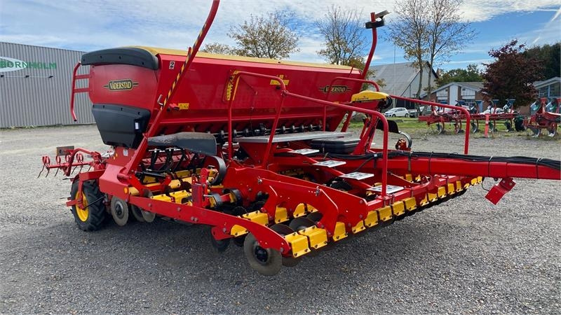 Vaderstad Rapid 400C Combi - Combinado de siembra: foto 1 Vaderstad Rapid 400C Combi - Combinado de siembra: foto 1
