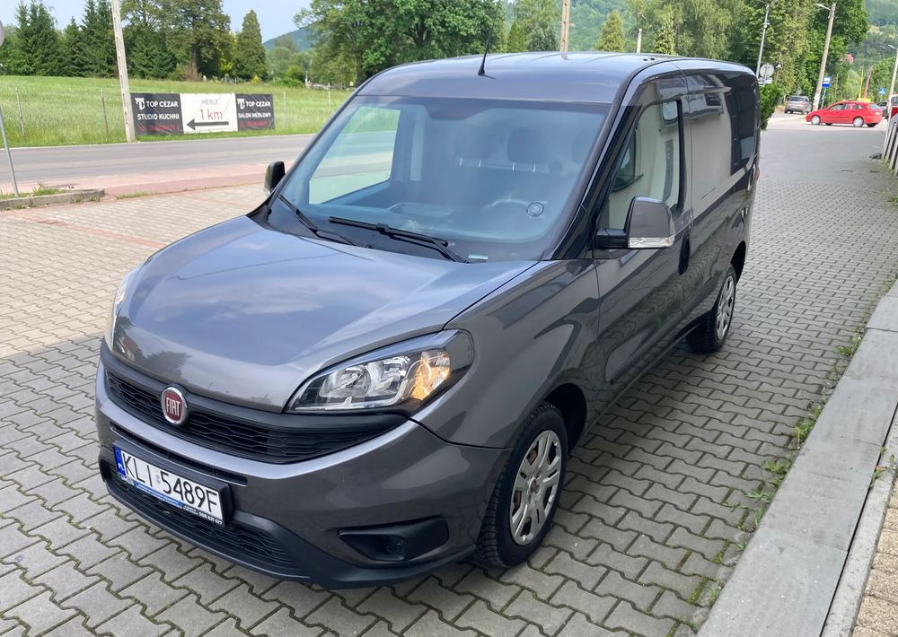 Fiat FIAT DOBLO 3 OSOBOWY krótki parnter berlingo - Furgón: foto 1 Fiat FIAT DOBLO 3 OSOBOWY krótki parnter berlingo - Furgón: foto 1