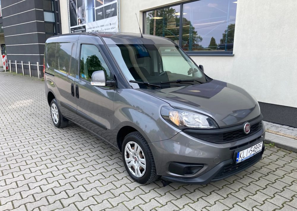 Fiat FIAT DOBLO 3 OSOBOWY krótki parnter berlingo - Furgón: foto 2 Fiat FIAT DOBLO 3 OSOBOWY krótki parnter berlingo - Furgón: foto 2