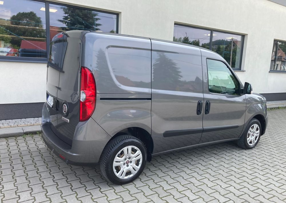 Fiat FIAT DOBLO 3 OSOBOWY krótki parnter berlingo - Furgón: foto 4 Fiat FIAT DOBLO 3 OSOBOWY krótki parnter berlingo - Furgón: foto 4