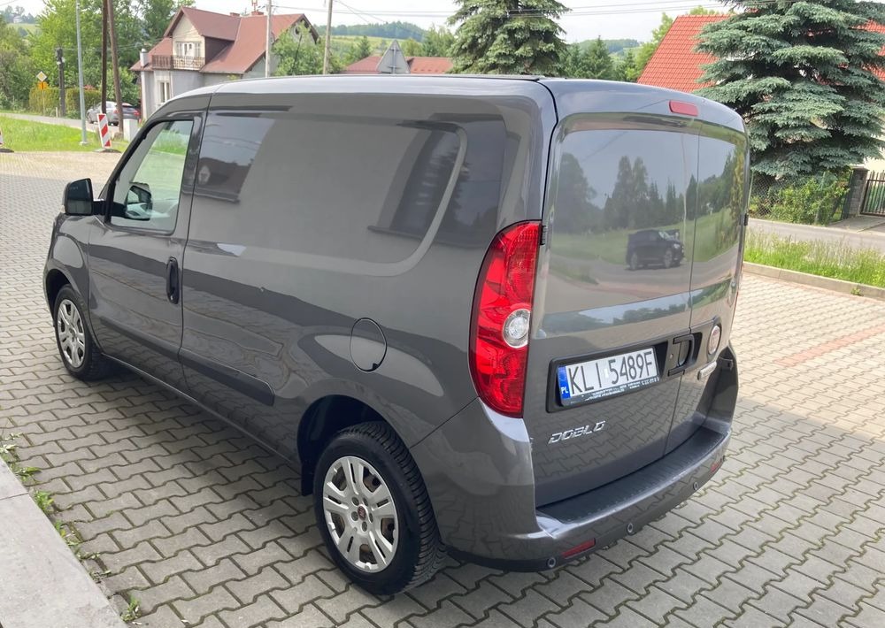 Fiat FIAT DOBLO 3 OSOBOWY krótki parnter berlingo - Furgón: foto 3 Fiat FIAT DOBLO 3 OSOBOWY krótki parnter berlingo - Furgón: foto 3