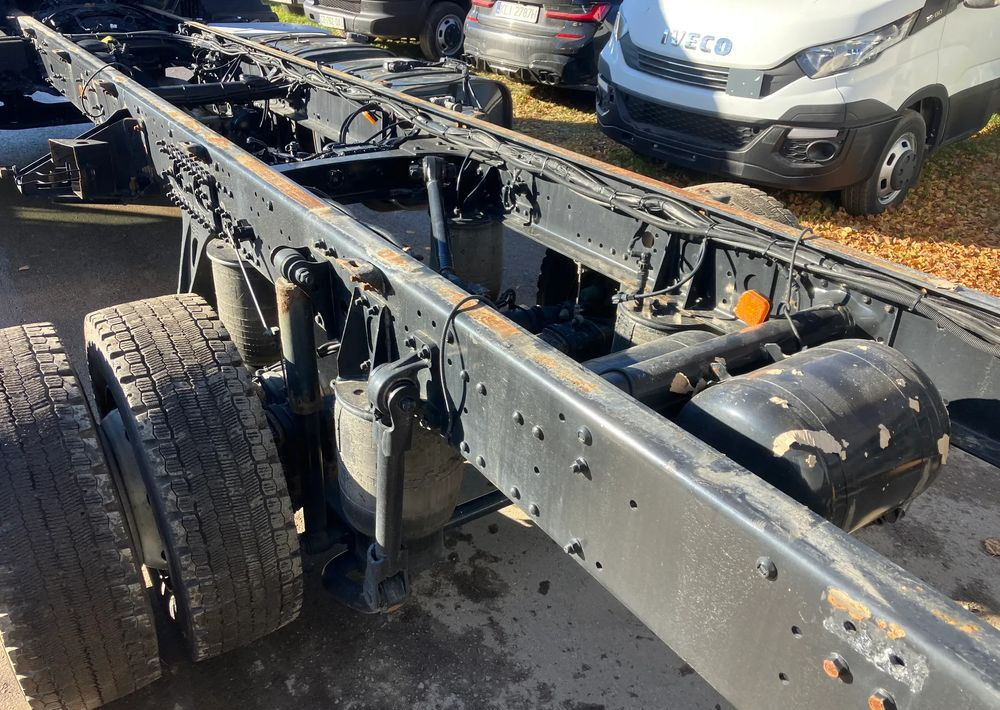 MAN MAN TGM 12.290 euro 6 ramo do zabudowy - Camión chasis: foto 5 MAN MAN TGM 12.290 euro 6 ramo do zabudowy - Camión chasis: foto 5