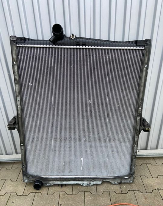 Chłodnica wody Volvo FH 4 euro 6 - Radiador para Coche: foto 1 Chłodnica wody Volvo FH 4 euro 6 - Radiador para Coche: foto 1