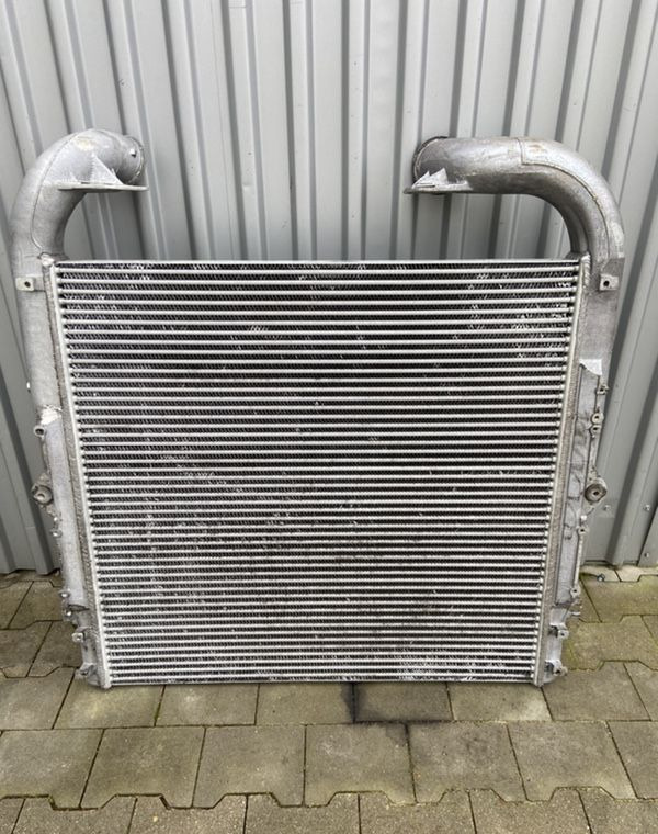 Intercooler Scania G euro 6 chłodnica powietrza 1902444 - Intercooler para Camión: foto 1 Intercooler Scania G euro 6 chłodnica powietrza 1902444 - Intercooler para Camión: foto 1