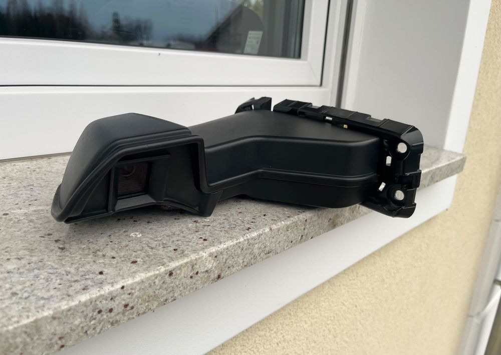 Kamera wsteczna MAN TG3 TGX TGS nowy model kamera boczna lusterko - Carrocería y exterior para Camión: foto 2 Kamera wsteczna MAN TG3 TGX TGS nowy model kamera boczna lusterko - Carrocería y exterior para Camión: foto 2