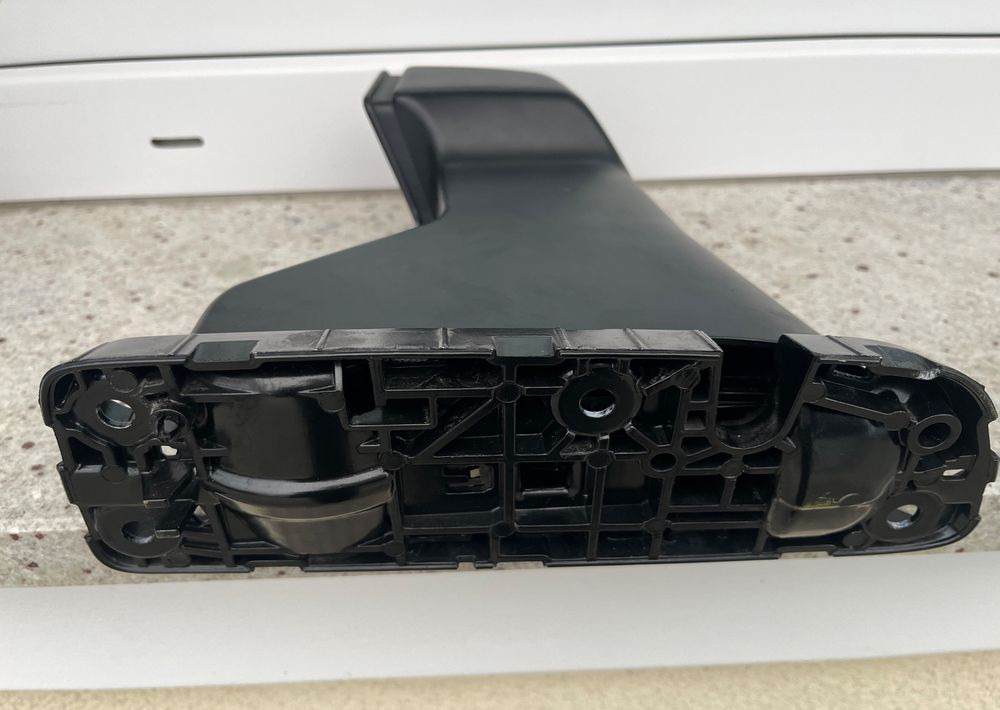 Kamera wsteczna MAN TG3 TGX TGS nowy model kamera boczna lusterko - Carrocería y exterior para Camión: foto 4 Kamera wsteczna MAN TG3 TGX TGS nowy model kamera boczna lusterko - Carrocería y exterior para Camión: foto 4