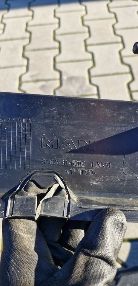 MAN TG3 TGX OSŁONA ZAŚLEPKA WNĘTRZA KABINY 81.62430-6009 81.62430-6010 - Cabina e interior: foto 3 MAN TG3 TGX OSŁONA ZAŚLEPKA WNĘTRZA KABINY 81.62430-6009 81.62430-6010 - Cabina e interior: foto 3