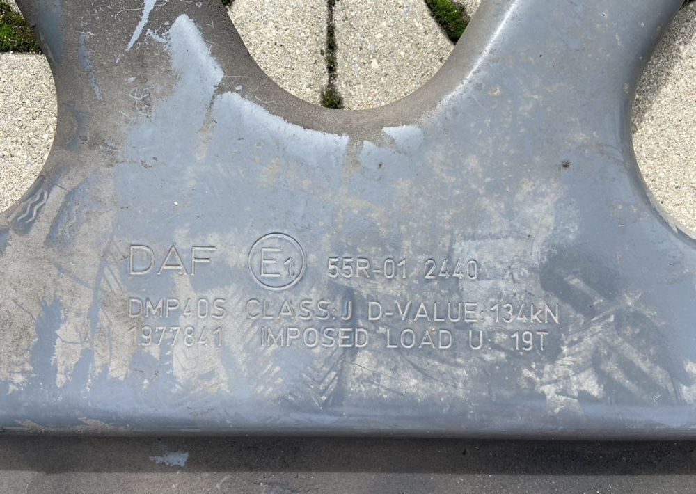 Płyta montażowa pod siodło DAF łapy Jost 150mm SK 0010056 - Quinta rueda para Camión: foto 3 Płyta montażowa pod siodło DAF łapy Jost 150mm SK 0010056 - Quinta rueda para Camión: foto 3