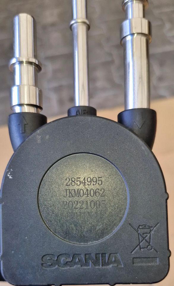 SCANIA R S SMOK CZUJNIK POZIOMU PALIWA 2854995 - Procesamiento de combustible para Camión: foto 2 SCANIA R S SMOK CZUJNIK POZIOMU PALIWA 2854995 - Procesamiento de combustible para Camión: foto 2
