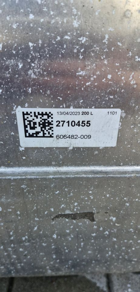 SCANIA R S ZBIORNIK PALIWA 200L NOWY - Depósito de combustible para Camión: foto 5 SCANIA R S ZBIORNIK PALIWA 200L NOWY - Depósito de combustible para Camión: foto 5