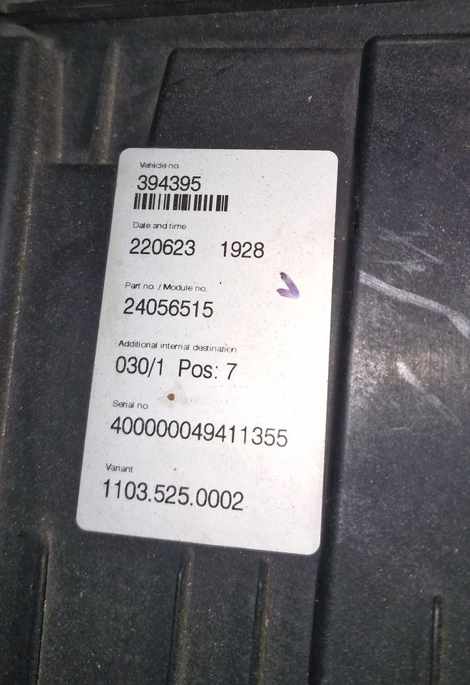 VOLVO FH5 LAMPA PRZEDNIA FULL LED 23752680 23752678 24056515 - Faro delantero para Camión: foto 5 VOLVO FH5 LAMPA PRZEDNIA FULL LED 23752680 23752678 24056515 - Faro delantero para Camión: foto 5