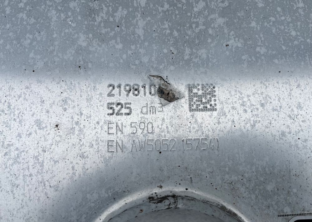 Zbiornik paliwa DAF XF CF 525 litrów bak - Procesamiento de combustible para Camión: foto 4 Zbiornik paliwa DAF XF CF 525 litrów bak - Procesamiento de combustible para Camión: foto 4