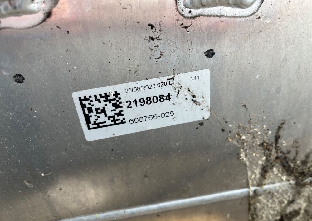 Zbiornik paliwa DAF XG XF CF 620 litrów bak jak NOWY - Procesamiento de combustible para Camión: foto 5 Zbiornik paliwa DAF XG XF CF 620 litrów bak jak NOWY - Procesamiento de combustible para Camión: foto 5