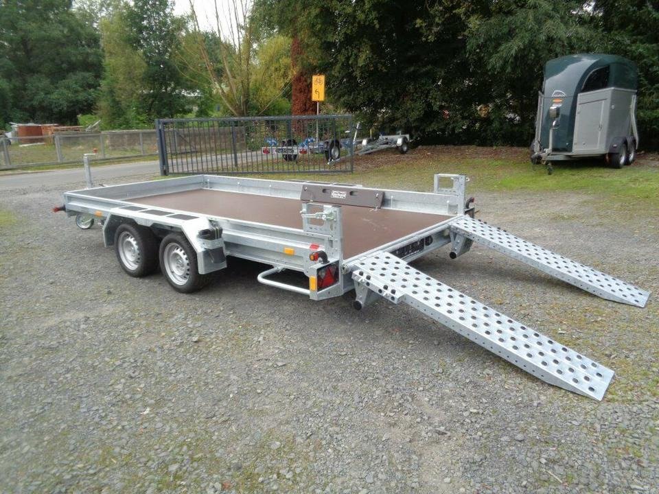 Böckmann PKW-Anhänger, 3,5 to. Baumaschinen Anhänger Minibagger - Remolque porta maquinaria: foto 3 Böckmann PKW-Anhänger, 3,5 to. Baumaschinen Anhänger Minibagger - Remolque porta maquinaria: foto 3