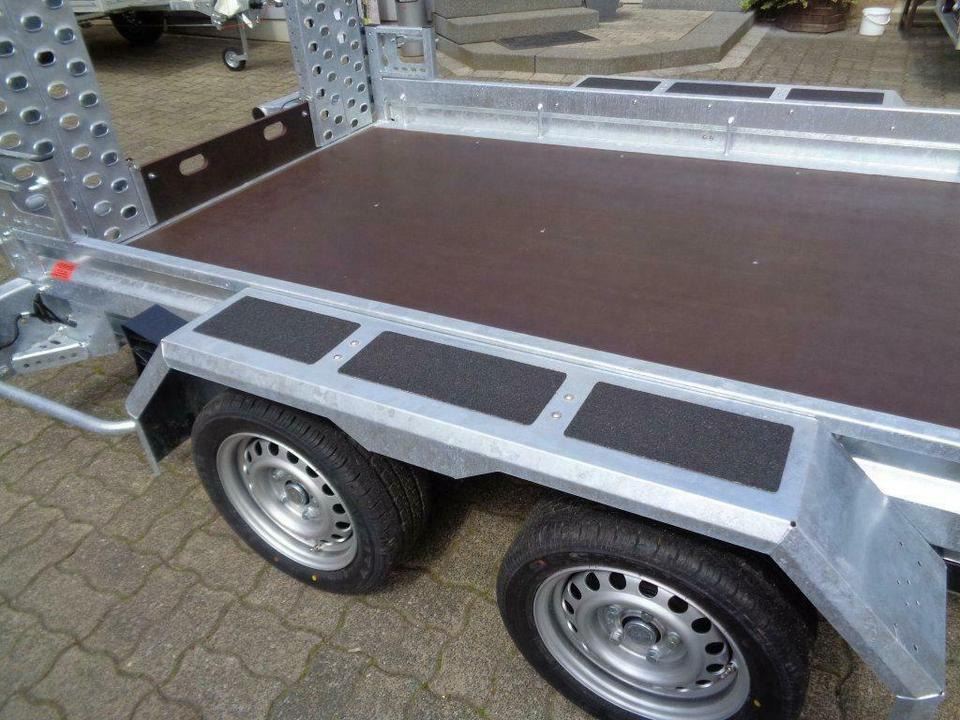 Böckmann, PKW-Anhänger, Baumaschinentransporter, 2,7 to. 100 km/h - Remolque porta maquinaria: foto 5 Böckmann, PKW-Anhänger, Baumaschinentransporter, 2,7 to. 100 km/h - Remolque porta maquinaria: foto 5