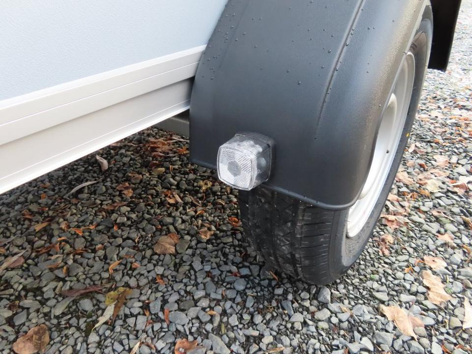 Böckmann PKW-Anhänger Kofferanhänger 750kg, - Remolque de coche: foto 5 Böckmann PKW-Anhänger Kofferanhänger 750kg, - Remolque de coche: foto 5