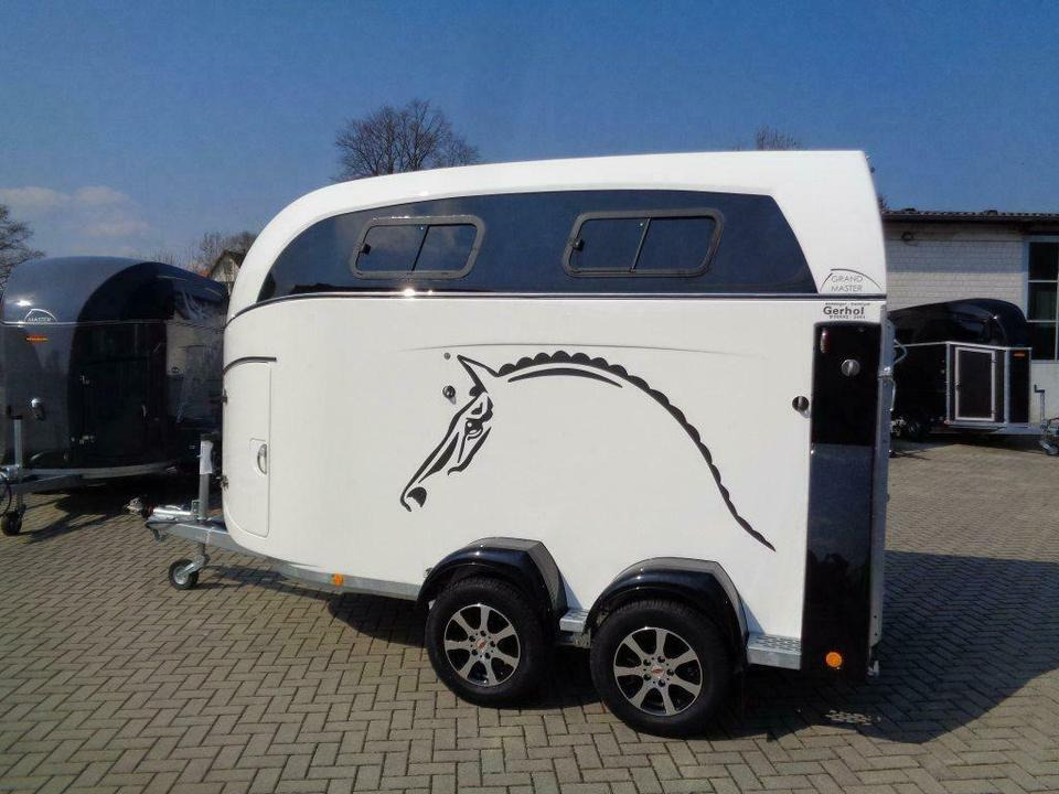 Remolque para caballos Böckmann, Pferdeanhänger, Grand Master SR, WCF, 100 km/h: foto 17 Remolque para caballos Böckmann, Pferdeanhänger, Grand Master SR, WCF, 100 km/h: foto 17