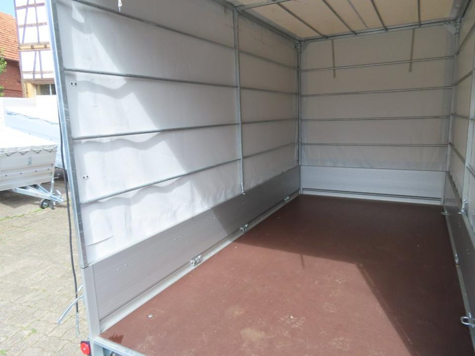 PKW Anhänger Böckman gr.TL AL 3015/15 Plane & Spriegel 100km/h - Remolque de coche: foto 3 PKW Anhänger Böckman gr.TL AL 3015/15 Plane & Spriegel 100km/h - Remolque de coche: foto 3