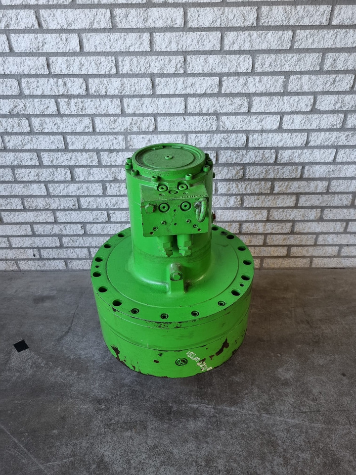 Sennebogen 850 C series Linde swing gear l - Reductor de giro para Maquinaria de construcción: foto 2 Sennebogen 850 C series Linde swing gear l - Reductor de giro para Maquinaria de construcción: foto 2