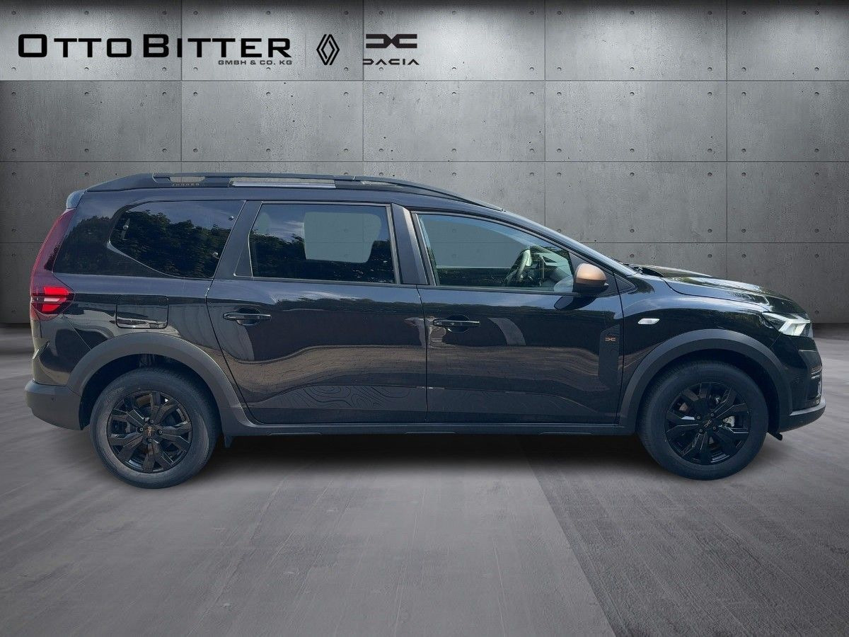 Dacia Jogger Extreme TCe110 7-Sitze CITY-PAKET/NAVI - Coche familiar: foto 5 Dacia Jogger Extreme TCe110 7-Sitze CITY-PAKET/NAVI - Coche familiar: foto 5
