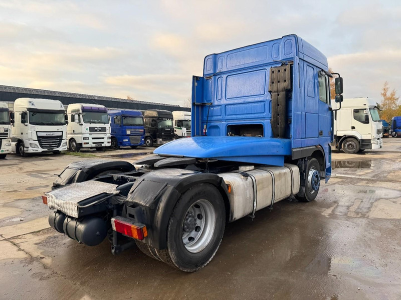 DAF 95 XF 480 Space Cab (EURO 3 / MANUAL GEARBOX / BOITE MANUELLE) - Cabeza tractora: foto 4 DAF 95 XF 480 Space Cab (EURO 3 / MANUAL GEARBOX / BOITE MANUELLE) - Cabeza tractora: foto 4