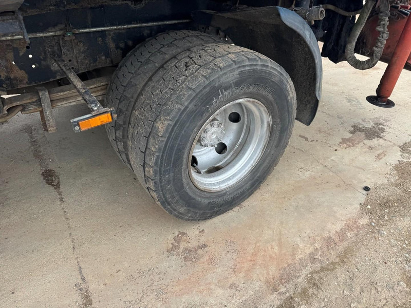 Camión volquete, Camión grúa Mercedes-Benz SK 917 (STEEL SUSPENSION / PARLFINGER CRANE / AUXILIARY / 6 CYLINDER WITH MANUAL PUMP): foto 9 Camión volquete, Camión grúa Mercedes-Benz SK 917 (STEEL SUSPENSION / PARLFINGER CRANE / AUXILIARY / 6 CYLINDER WITH MANUAL PUMP): foto 9