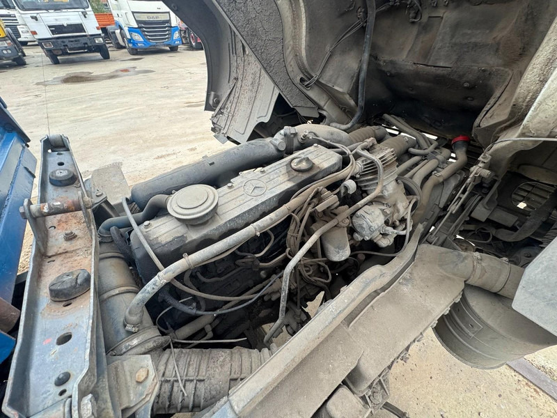 Camión volquete, Camión grúa Mercedes-Benz SK 917 (STEEL SUSPENSION / PARLFINGER CRANE / AUXILIARY / 6 CYLINDER WITH MANUAL PUMP): foto 14 Camión volquete, Camión grúa Mercedes-Benz SK 917 (STEEL SUSPENSION / PARLFINGER CRANE / AUXILIARY / 6 CYLINDER WITH MANUAL PUMP): foto 14