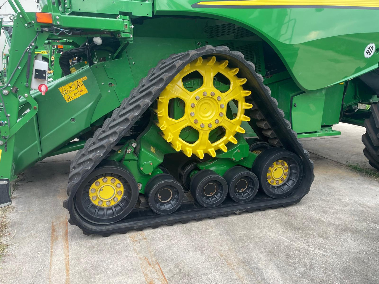 JOHN DEERE MIETITREBBIA S 780 - Cosechadora de granos: foto 2 JOHN DEERE MIETITREBBIA S 780 - Cosechadora de granos: foto 2