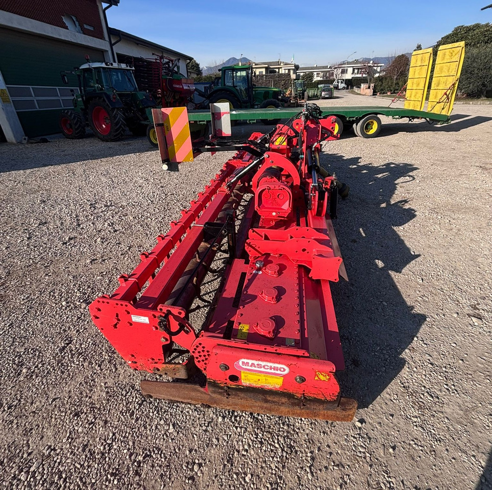 MASCHIO ERPICE ROTANTE AQUILA 6000 RAPIDO - Rotocultivador: foto 4 MASCHIO ERPICE ROTANTE AQUILA 6000 RAPIDO - Rotocultivador: foto 4