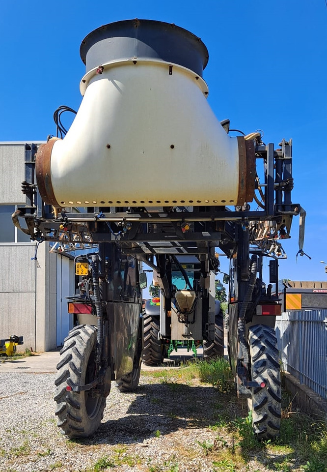 MAZZOTTI IRRORATORE SEMOVENTE IBIS PIRALIDE MAIS 2000 - Pulverizador autopropulsado: foto 2 MAZZOTTI IRRORATORE SEMOVENTE IBIS PIRALIDE MAIS 2000 - Pulverizador autopropulsado: foto 2