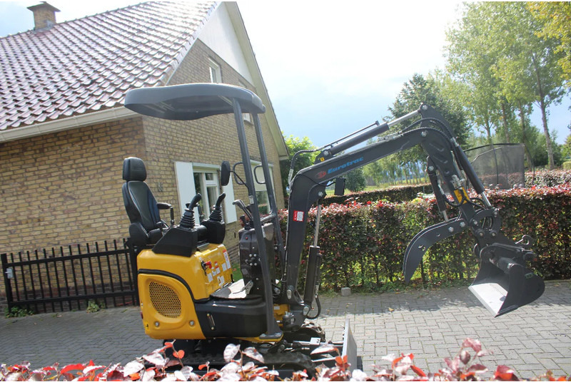 Eurotrac HE 12 servo - Miniexcavadora: foto 2 Eurotrac HE 12 servo - Miniexcavadora: foto 2
