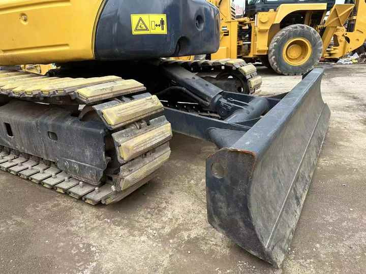 Best Quality Komatsu PC35mr Used Mini Excavator Earth-moving Machinery in Good Performance - Excavadora de cadenas: foto 4 Best Quality Komatsu PC35mr Used Mini Excavator Earth-moving Machinery in Good Performance - Excavadora de cadenas: foto 4