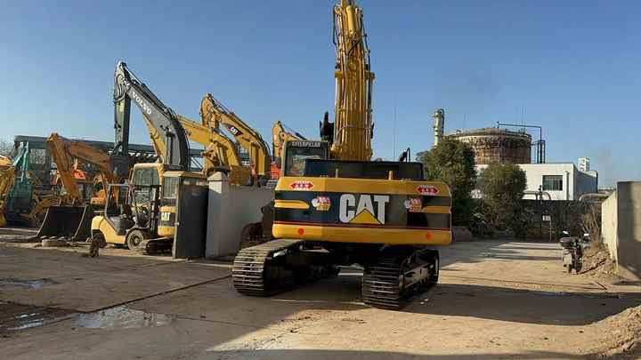 Budget-Friendly Cat 325BL Excavator| Original Parts, No Major Repairs, Global Shipping Available! - Excavadora de cadenas: foto 3 Budget-Friendly Cat 325BL Excavator| Original Parts, No Major Repairs, Global Shipping Available! - Excavadora de cadenas: foto 3